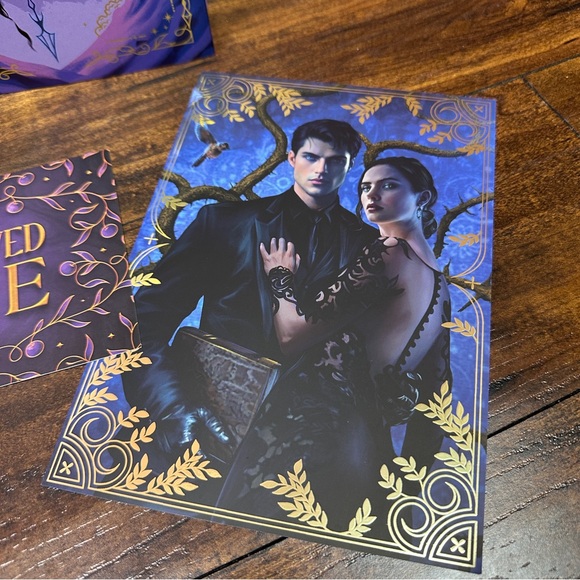 NEW FairyLoot The Half King Melissa Landers SIGNED Stenciled Edges with print - Picture 3 of 10